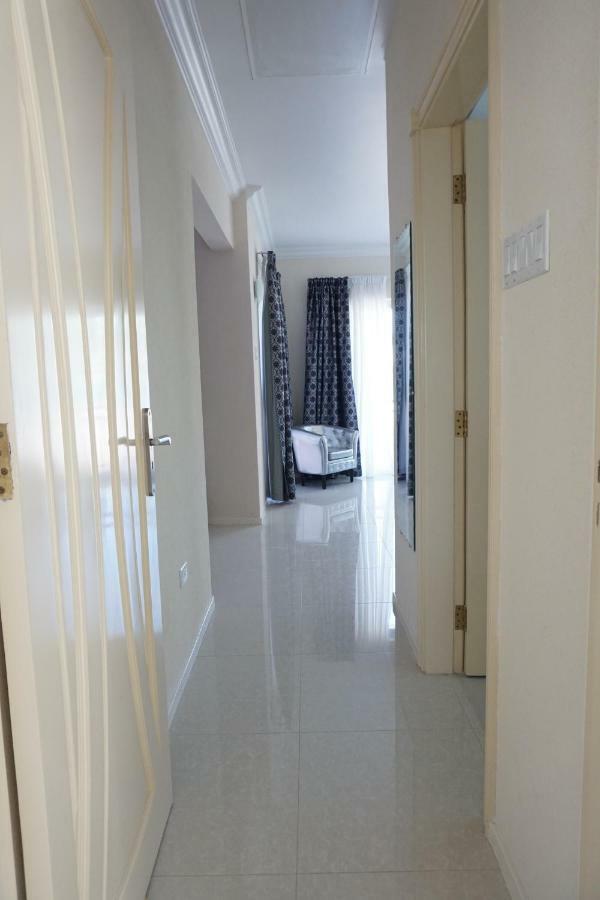 Self Contained Apartment With Private Kitchen Higher Heights, Barbados Christ Church Extérieur photo